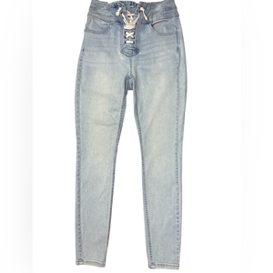 We The Free CRVY Lovers Knot Lace-Up Light Wash Jeans‎ Women's Size 28